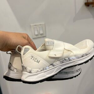 Tiems spin cycling shoes white marble